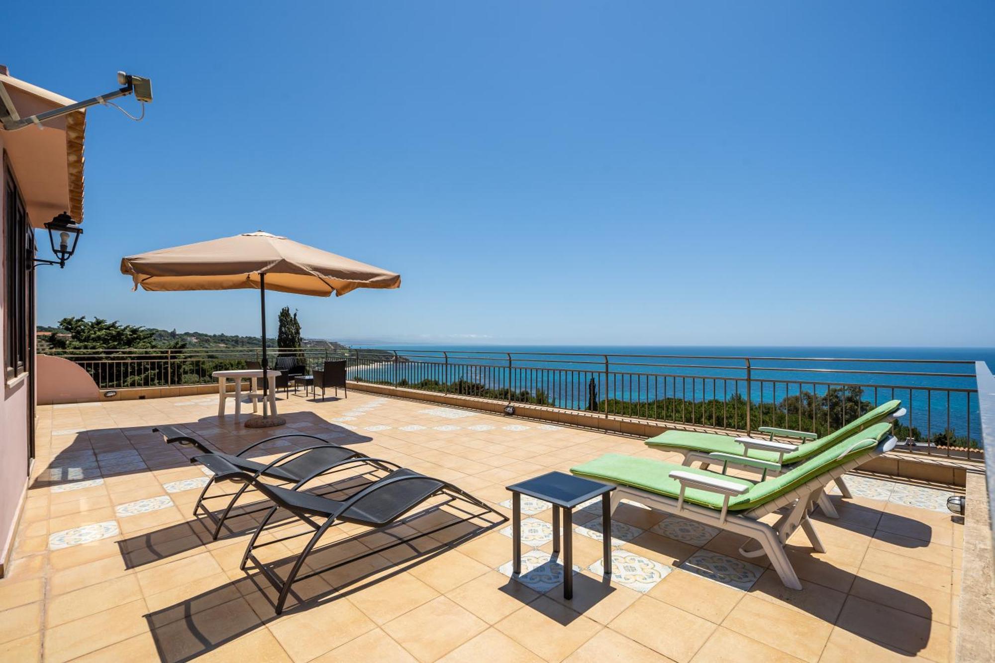 Villa Rosa Sul Mare ชากกา ภายนอก รูปภาพ